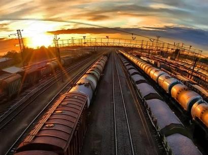 На ж/д путях Казахстана будет эксплуатироваться самая инновационная техника в мире